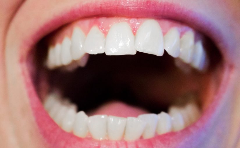 Obecna technika używana w salonach stomatologii estetycznej być może sprawić, że odzyskamy piękny uśmiech.
